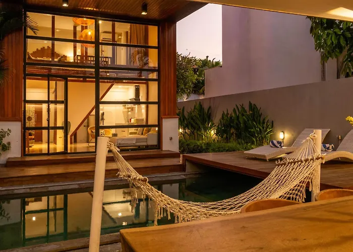 Villa Stylish Tropical 2 Bedroom , , 400m To Finn *
