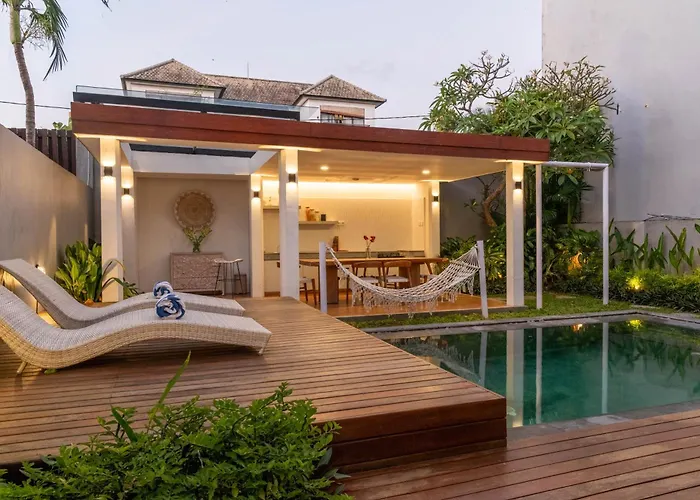 Villa Stylish Tropical 2 Bedroom , , 400m To Finn Canggu (Bali)