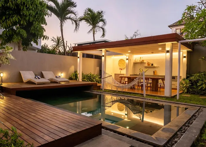 Stylish Tropical 2 Bedroom , , 400m To Finn * Canggu (Bali)